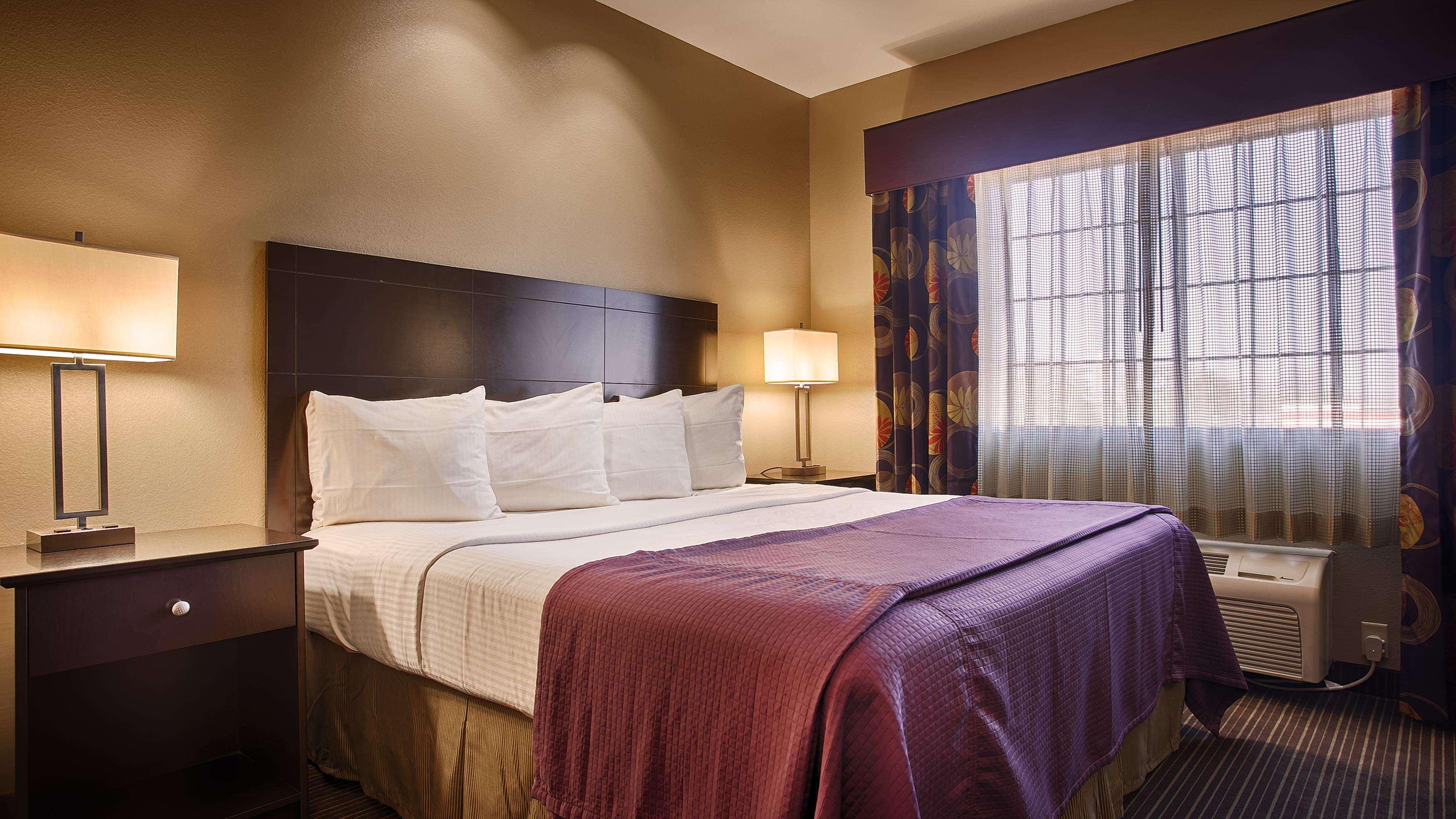 Best Western Giddings Inn & Suites Zewnętrze zdjęcie