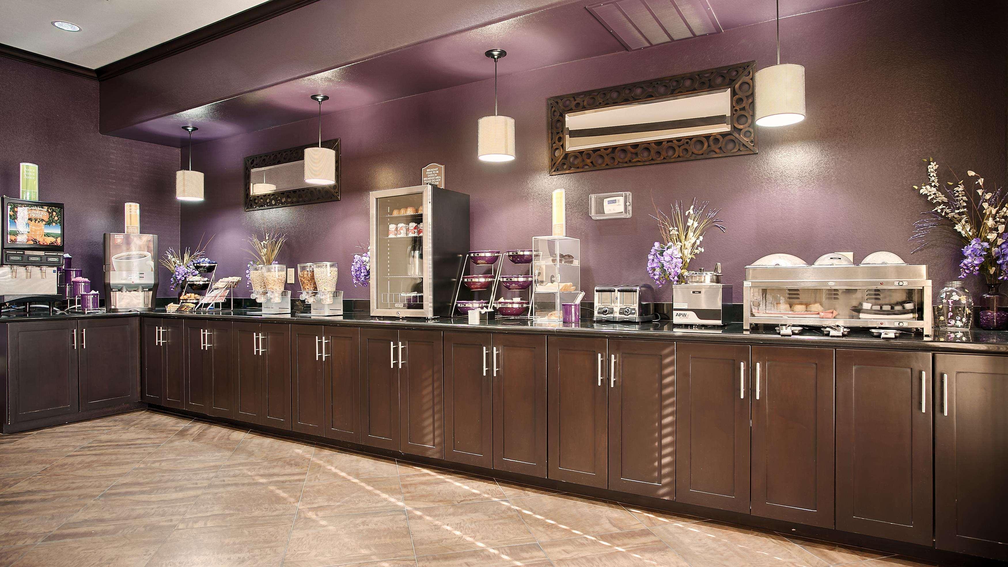 Best Western Giddings Inn & Suites Zewnętrze zdjęcie